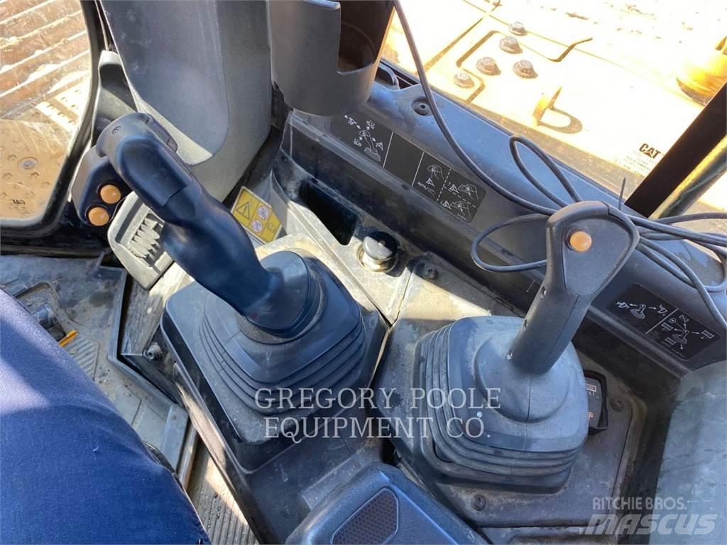 CAT D6-20 Spycharki gąsienicowe