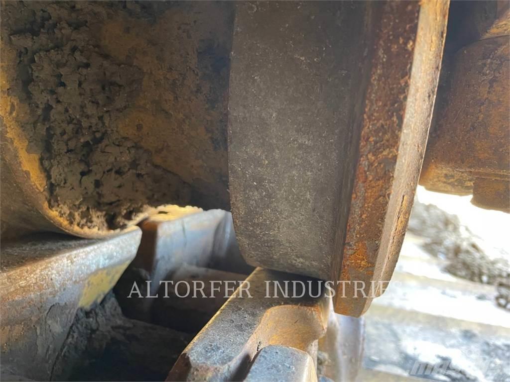 CAT D6-20VPAT Spycharki gąsienicowe
