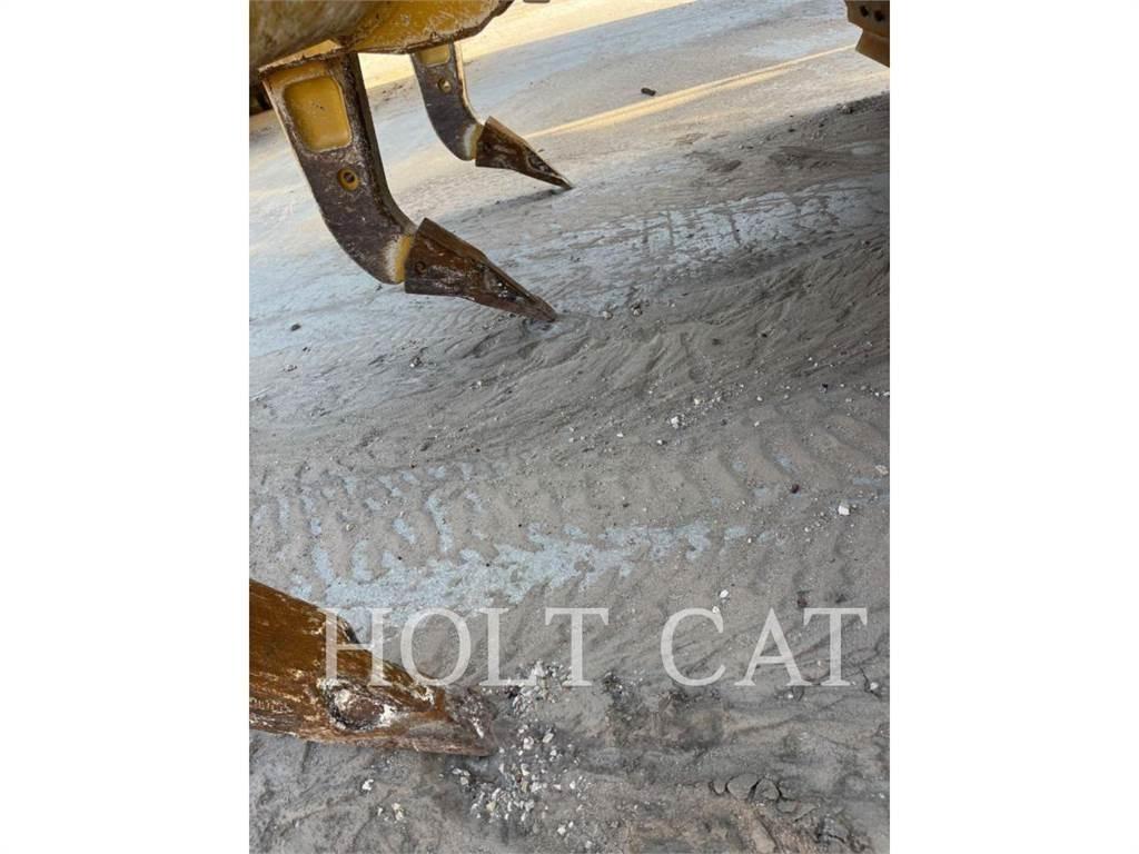 CAT D6 XE Spycharki gąsienicowe
