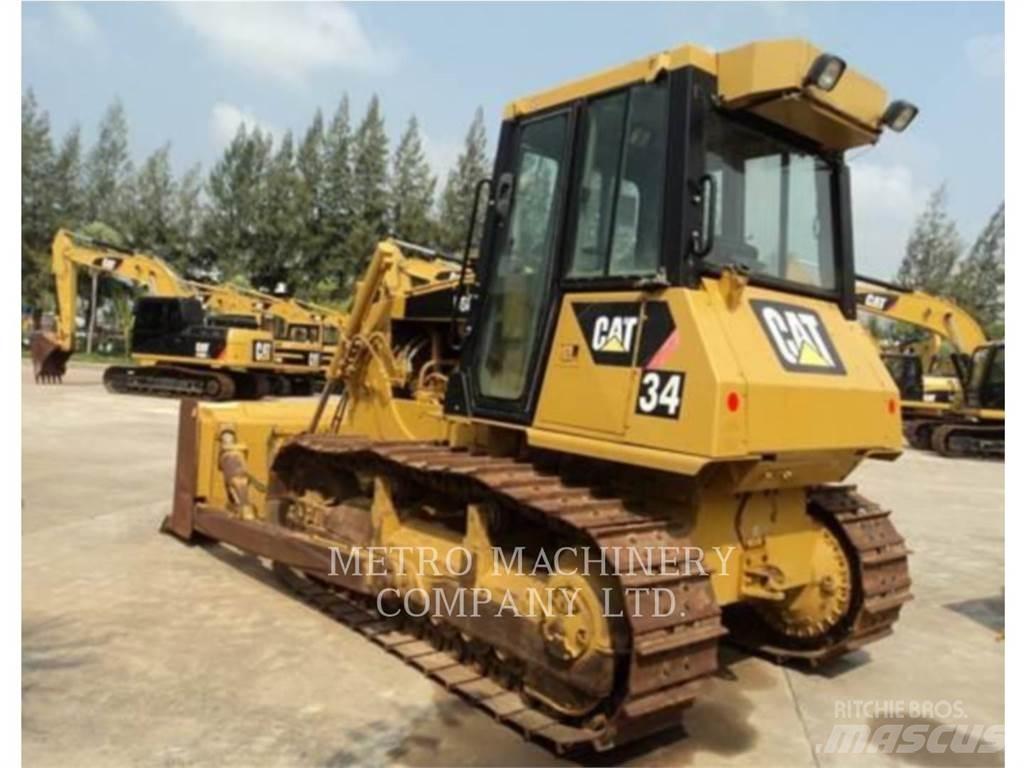 CAT D6G Spycharki gąsienicowe