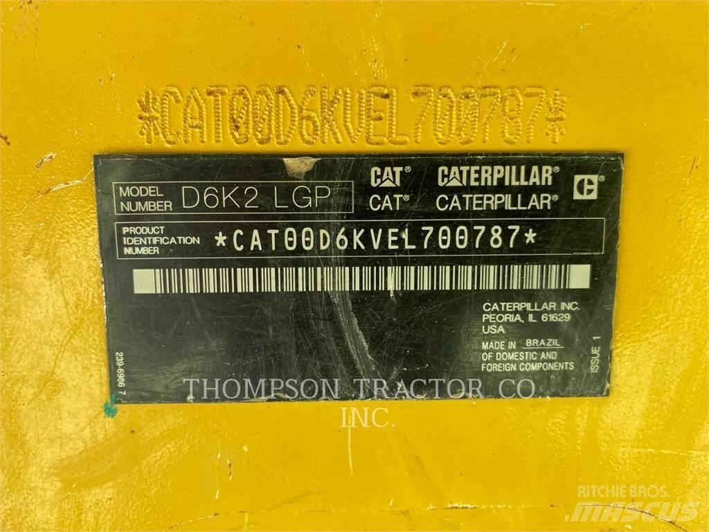 CAT D6K2 Spycharki gąsienicowe