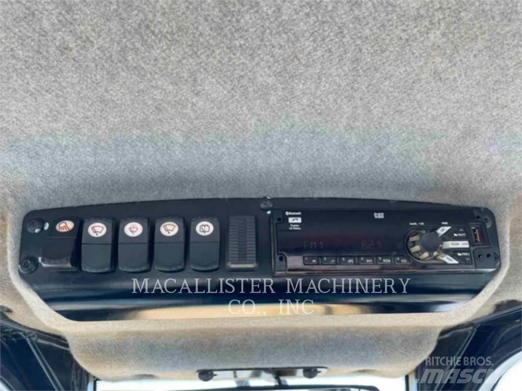 CAT D6K2LGP Spycharki gąsienicowe