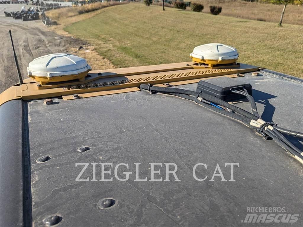 CAT D6K2LGP Spycharki gąsienicowe