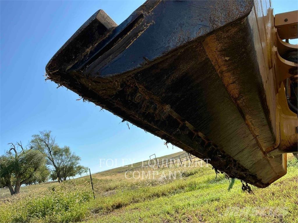 CAT D6K2LGP Spycharki gąsienicowe