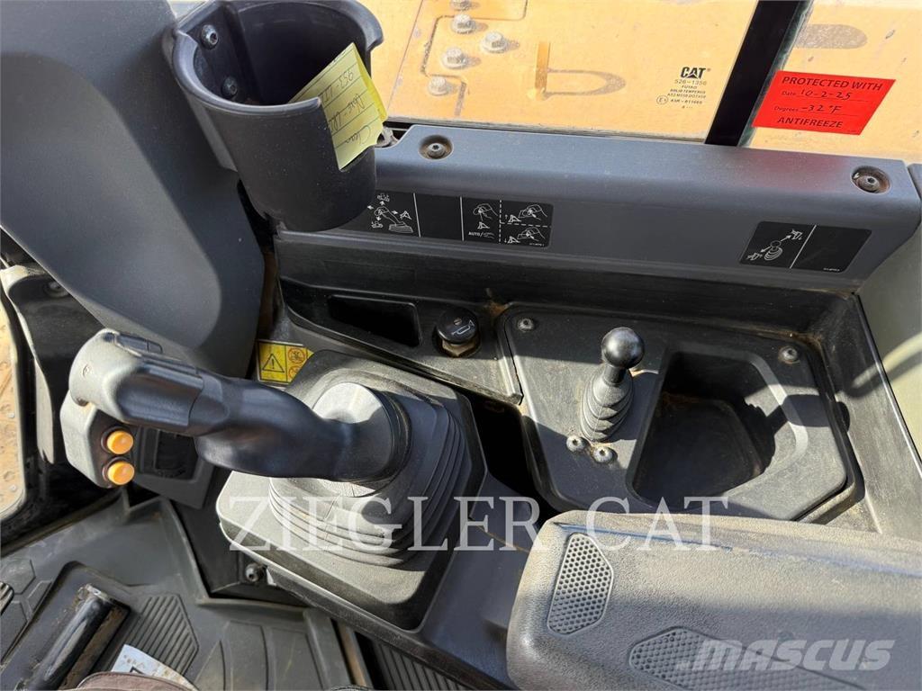 CAT D6LGP Spycharki gąsienicowe