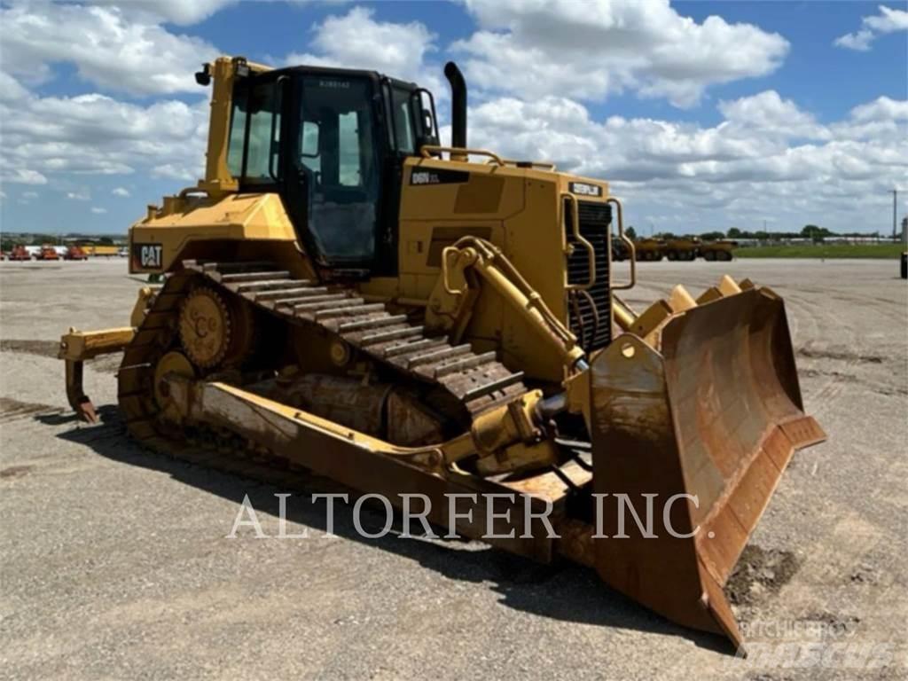 CAT D6N XL SU Spycharki gąsienicowe