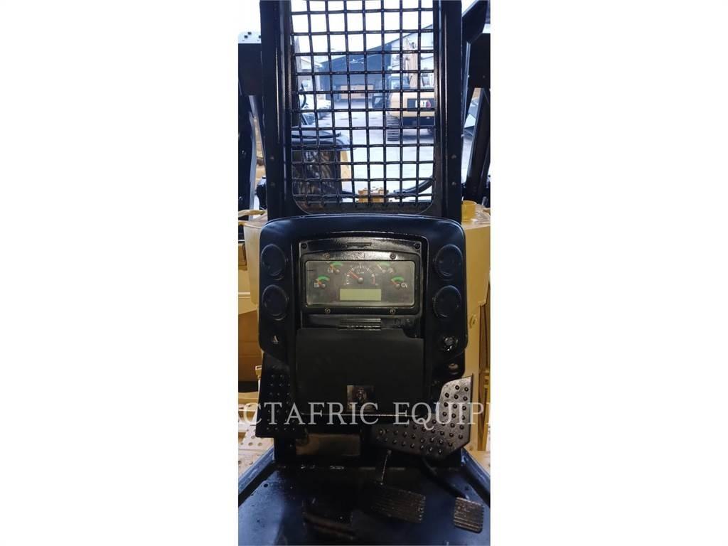 CAT D6R2 Spycharki gąsienicowe