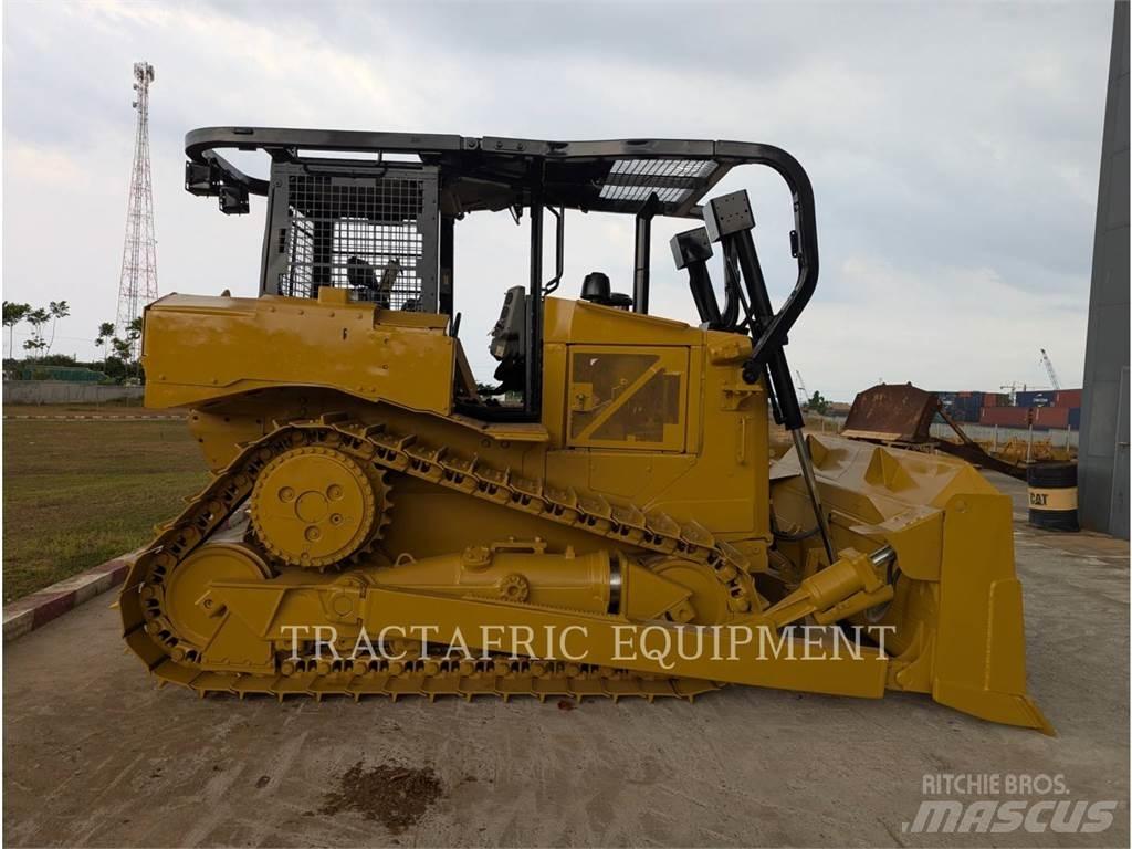CAT D6R2 Spycharki gąsienicowe