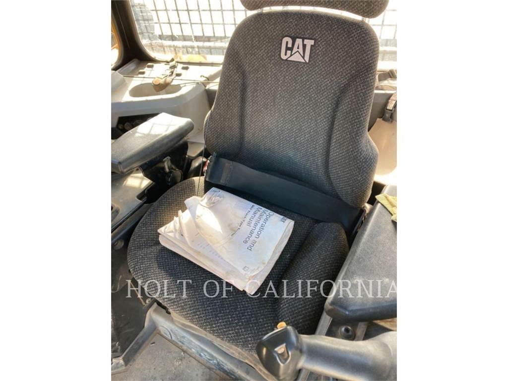 CAT D6T Spycharki gąsienicowe