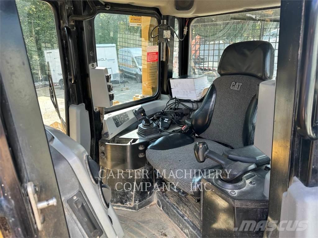 CAT D6T Spycharki gąsienicowe