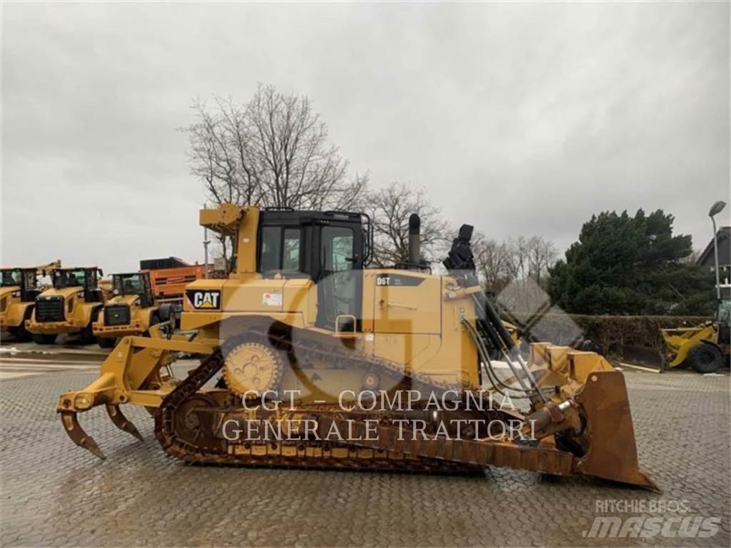 CAT D6T Spycharki gąsienicowe