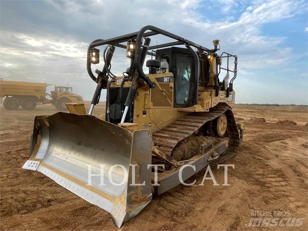CAT D6T Spycharki gąsienicowe