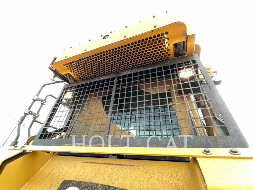 CAT D6T Spycharki gąsienicowe