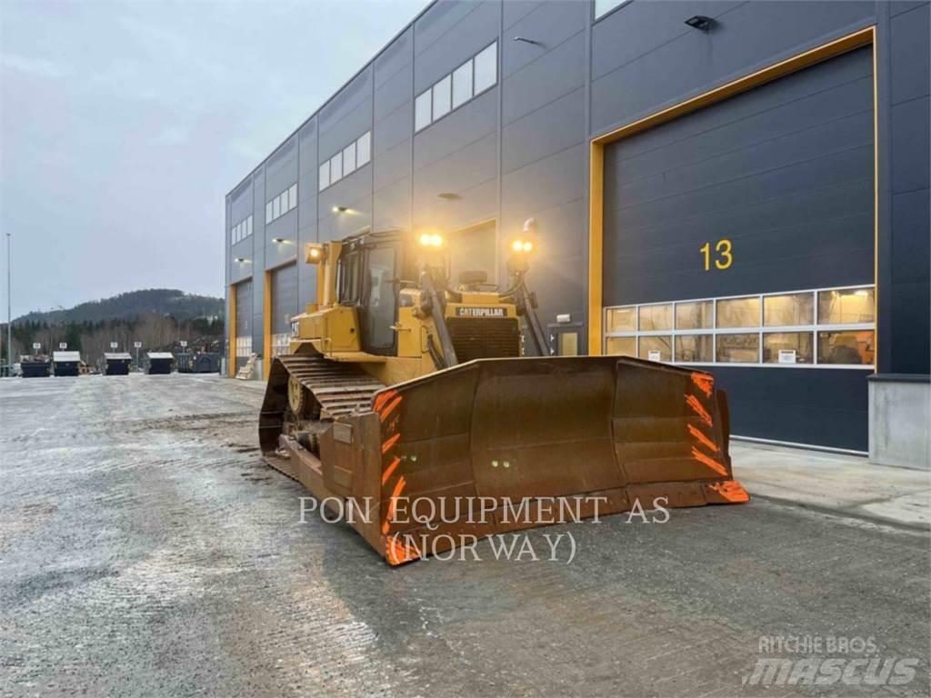 CAT D6T Spycharki gąsienicowe