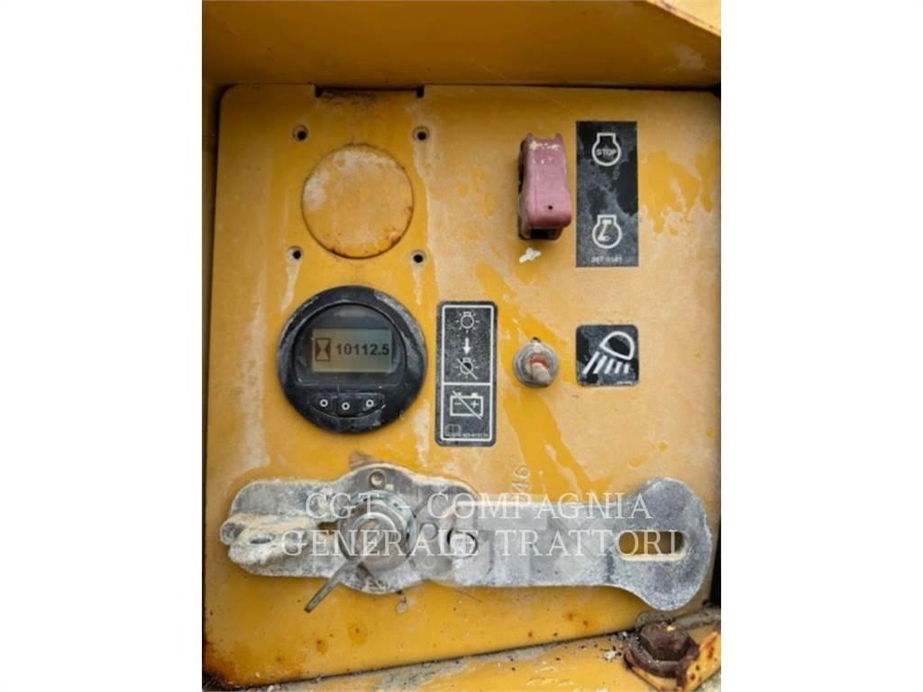 CAT D6T Spycharki gąsienicowe