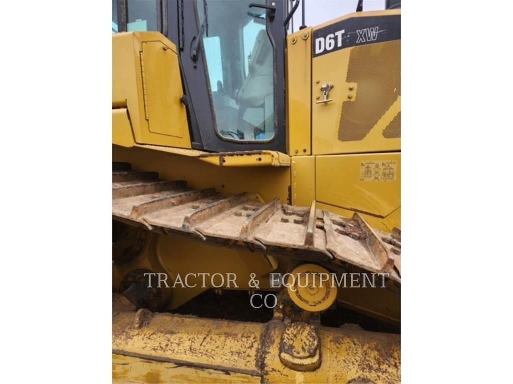CAT D6T Spycharki gąsienicowe