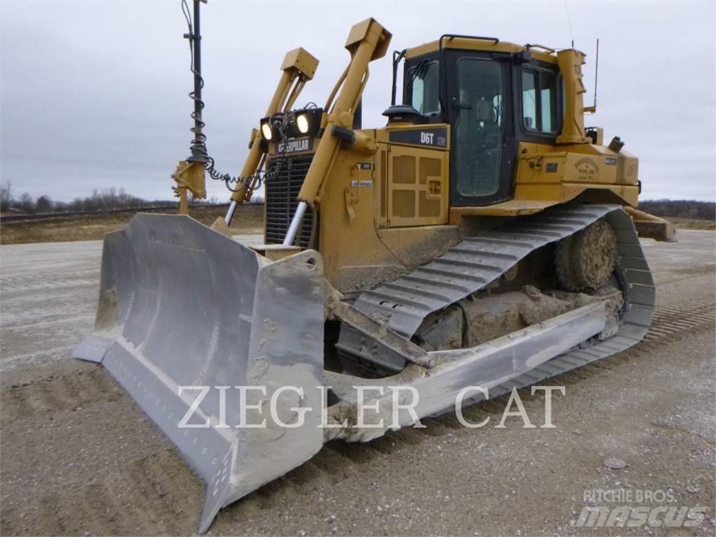 CAT D6T Spycharki gąsienicowe