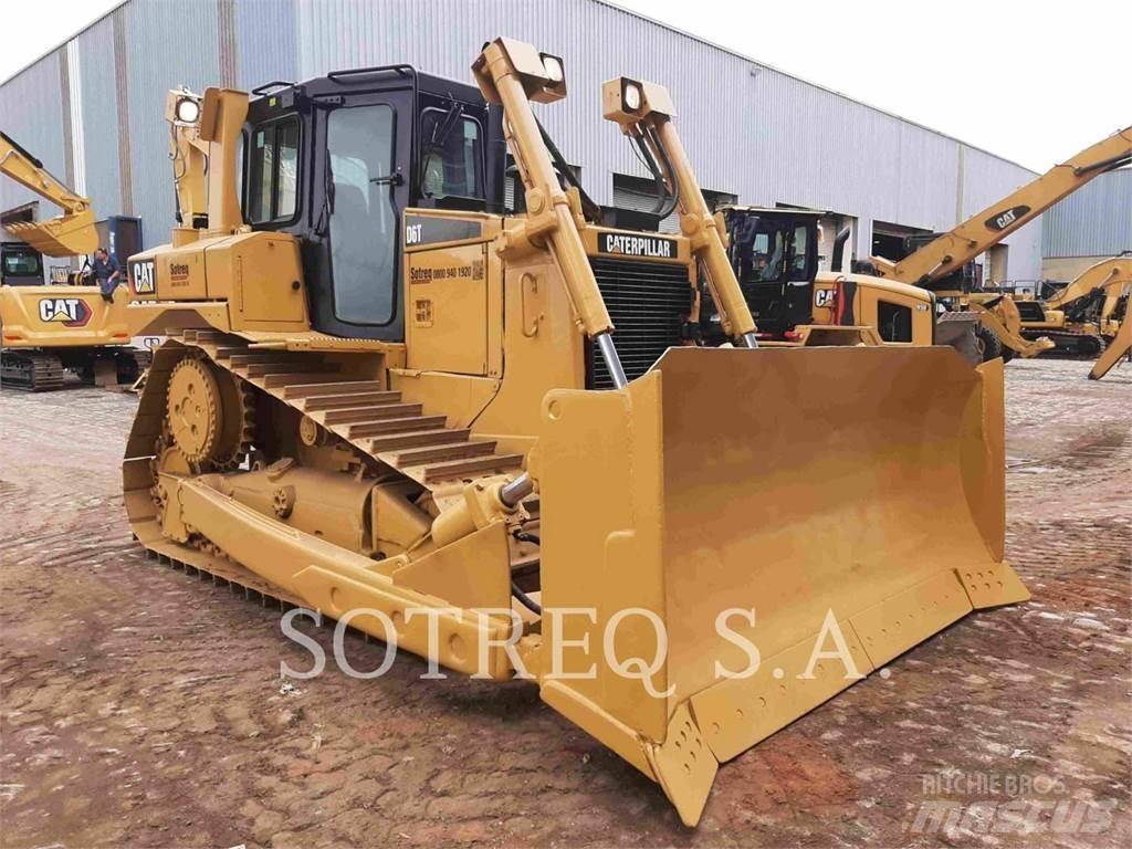 CAT D6T Spycharki gąsienicowe