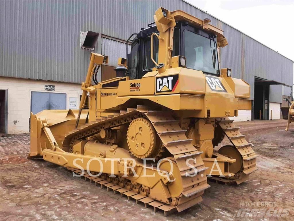 CAT D6T Spycharki gąsienicowe
