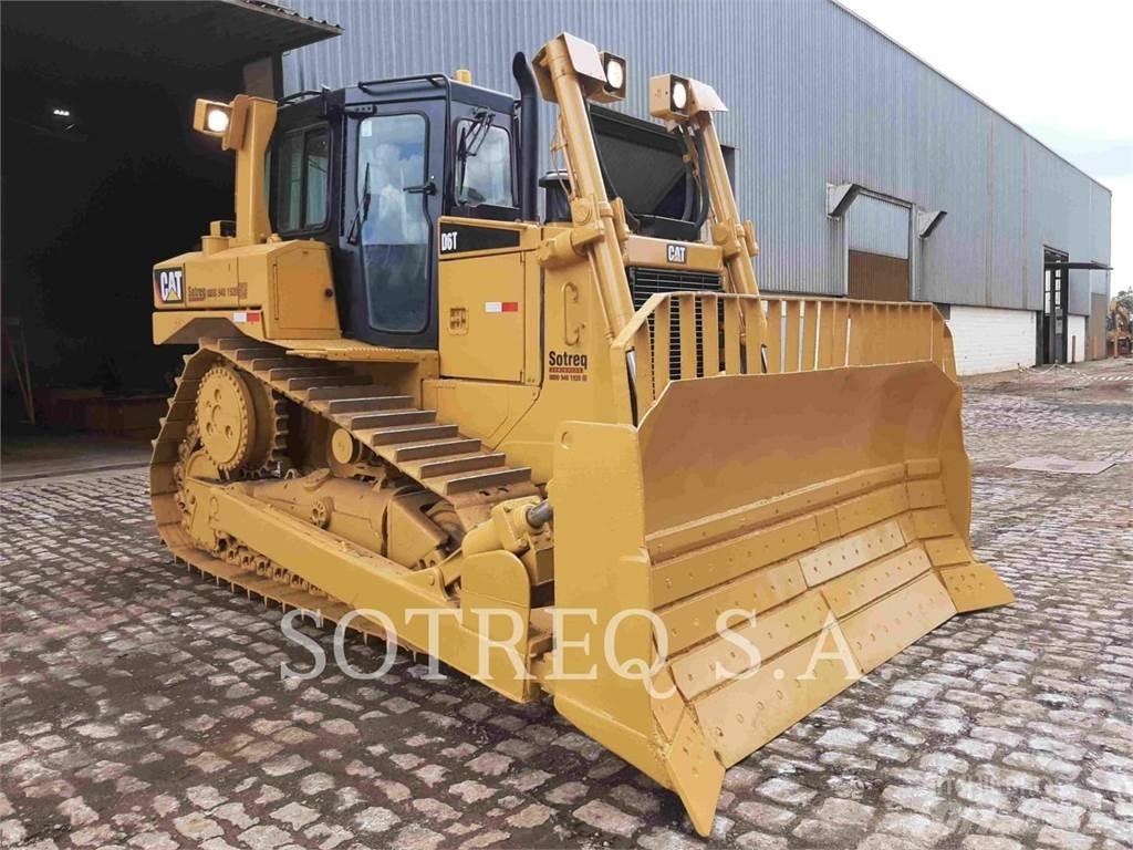 CAT D6T Spycharki gąsienicowe