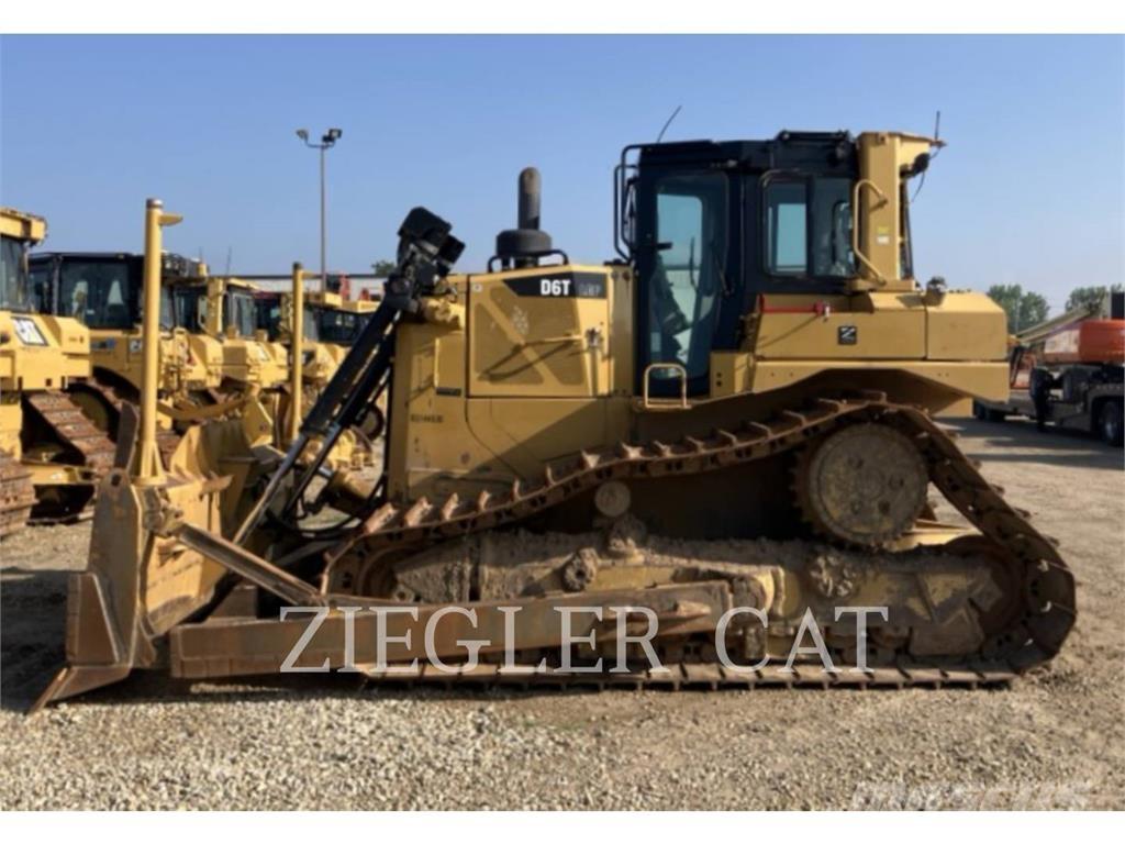 CAT D6T Spycharki gąsienicowe