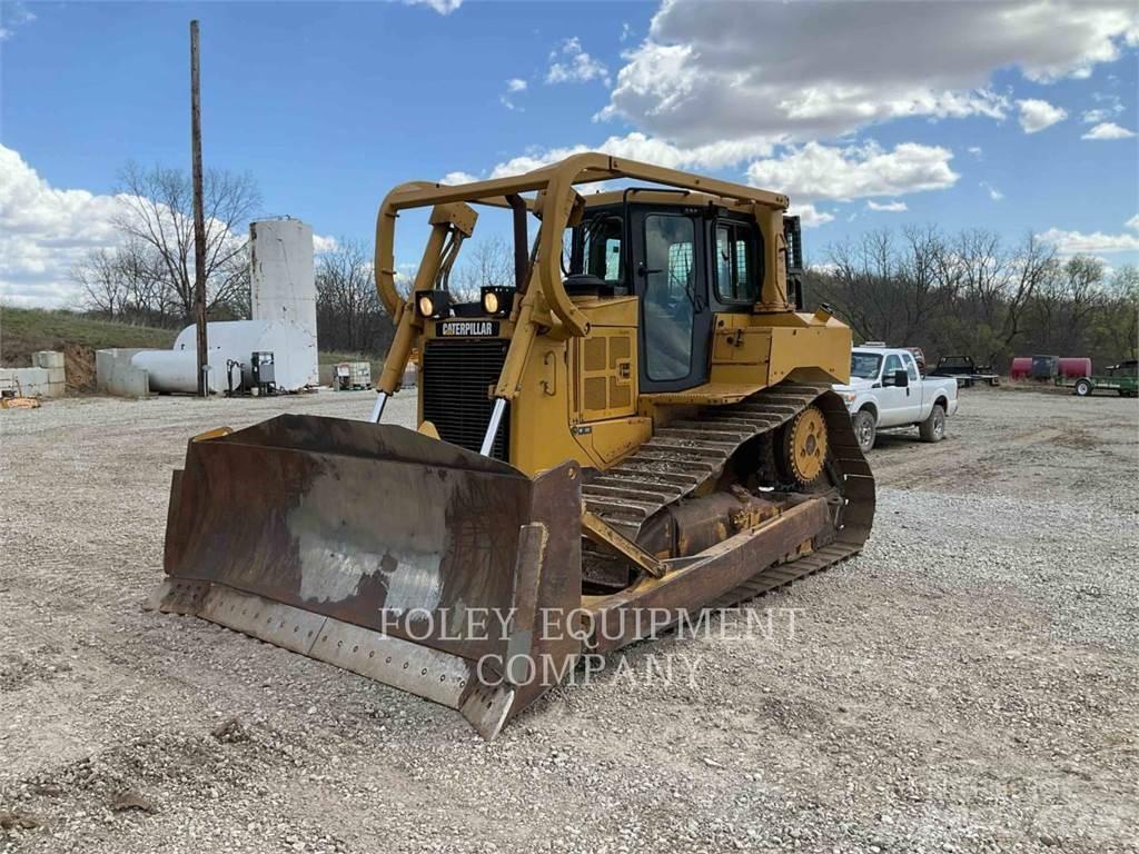 CAT D6T Spycharki gąsienicowe