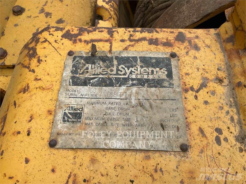 CAT D6T Spycharki gąsienicowe
