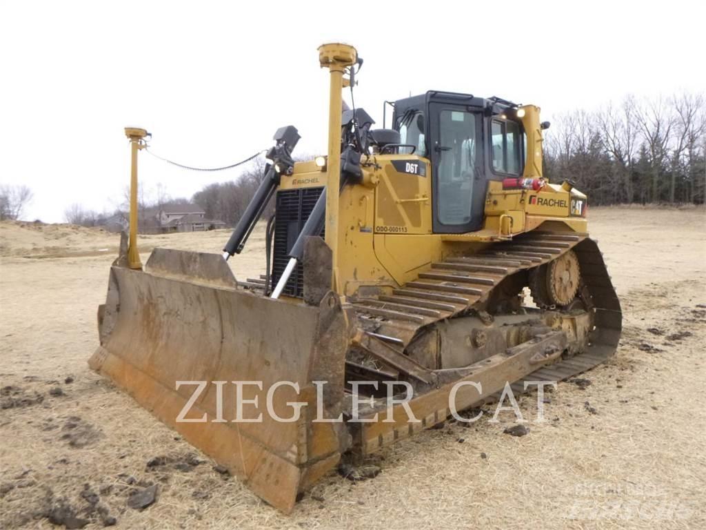 CAT D6T Spycharki gąsienicowe