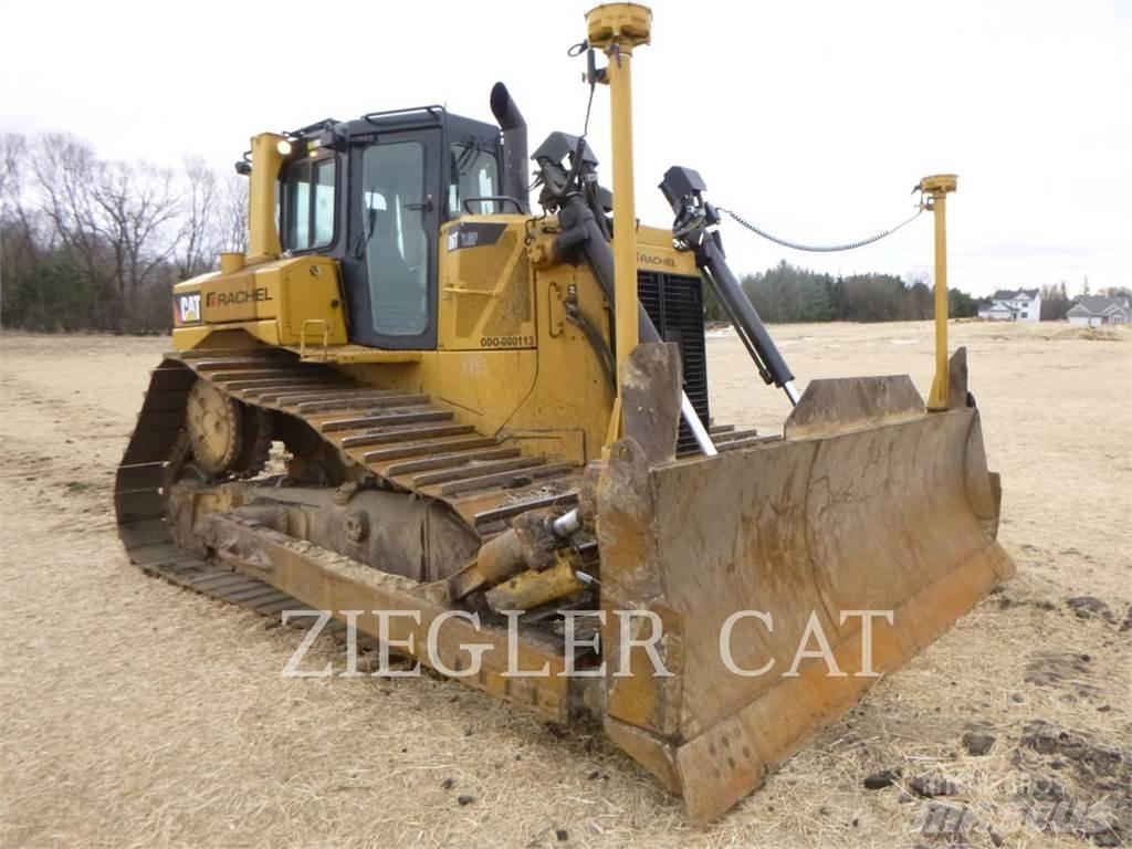 CAT D6T Spycharki gąsienicowe