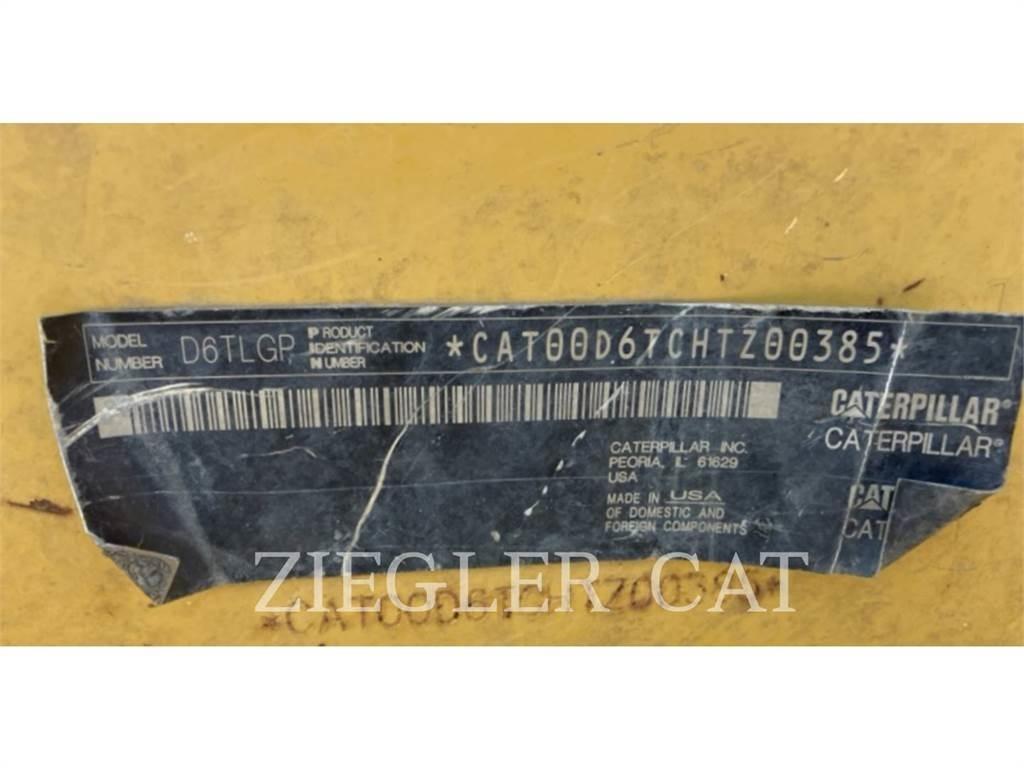 CAT D6T Spycharki gąsienicowe