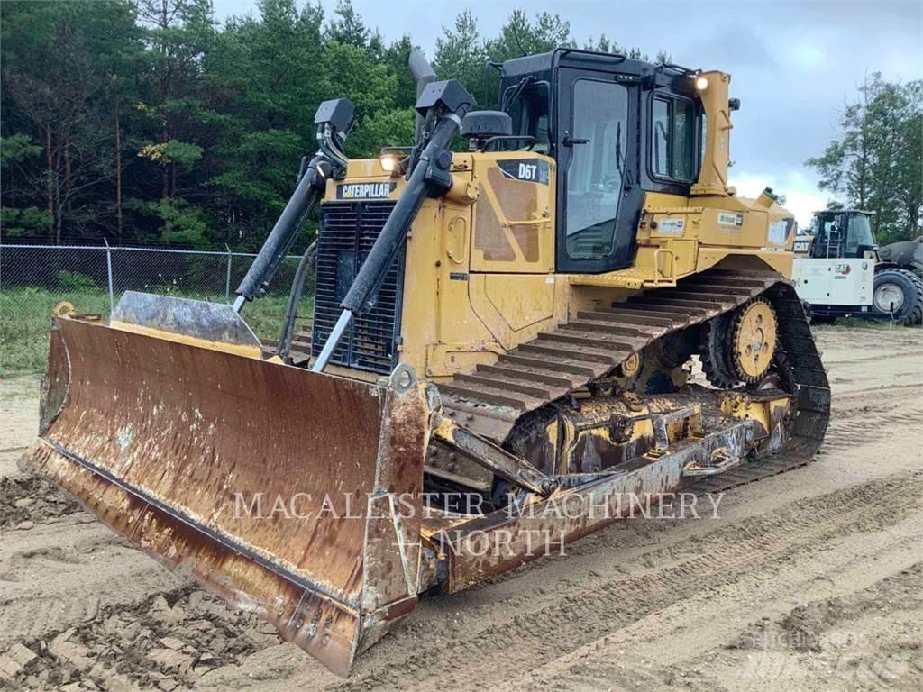CAT D6T Spycharki gąsienicowe