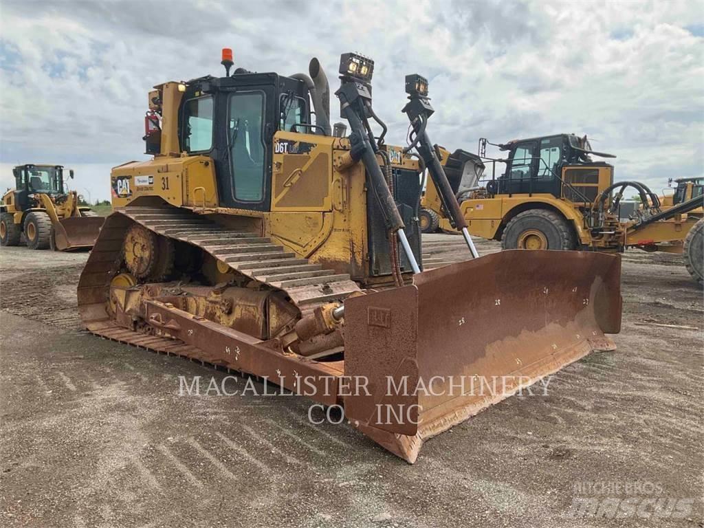 CAT D6T Spycharki gąsienicowe
