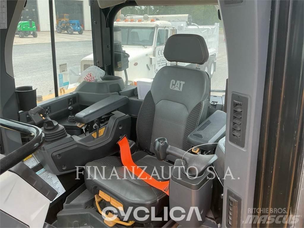CAT D6T Spycharki gąsienicowe