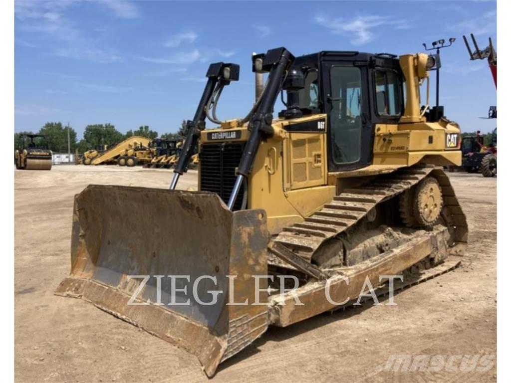 CAT D6T Spycharki gąsienicowe