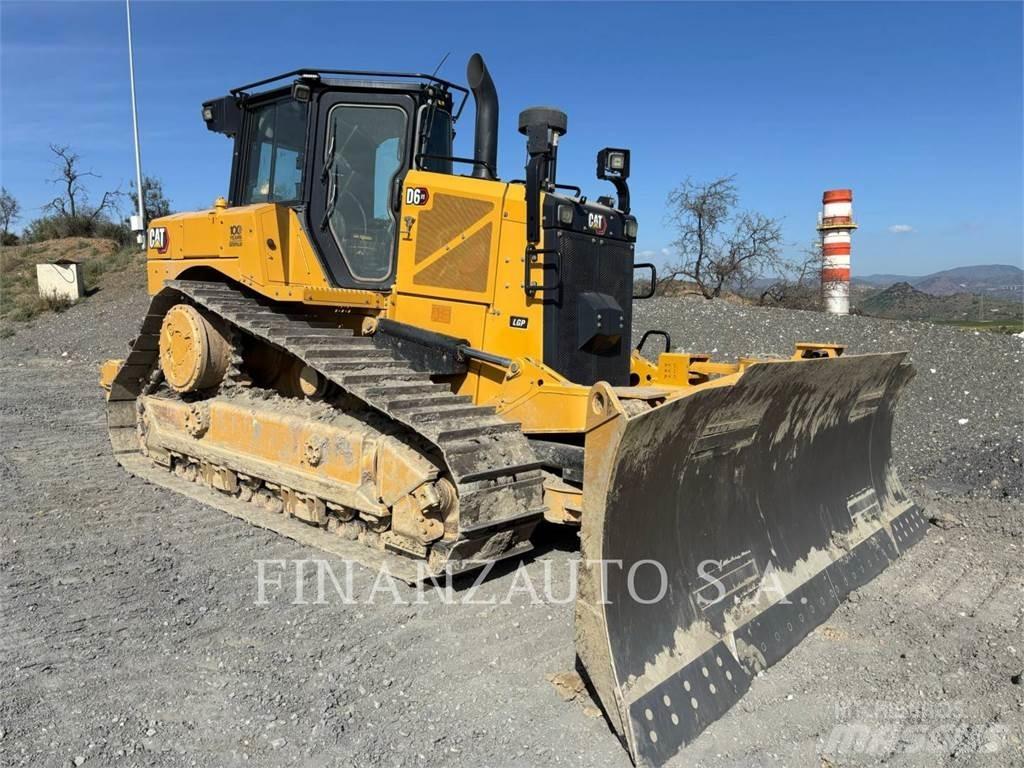 CAT D6T Spycharki gąsienicowe