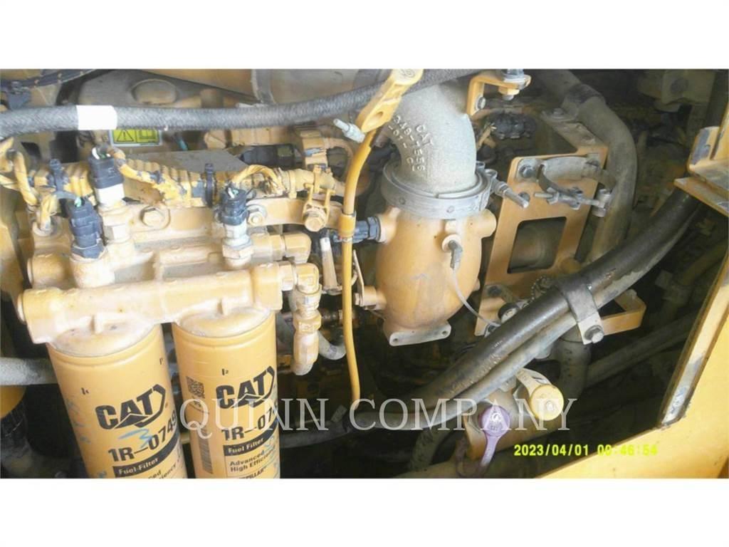 CAT D6T Spycharki gąsienicowe