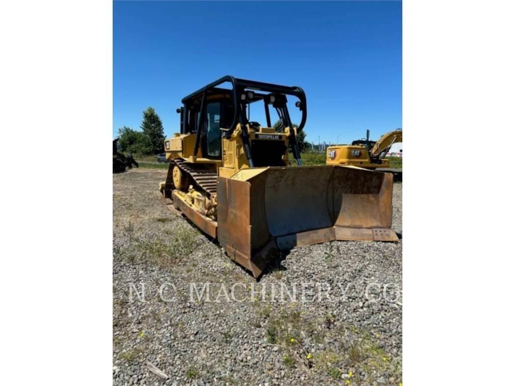 CAT D6T Spycharki gąsienicowe