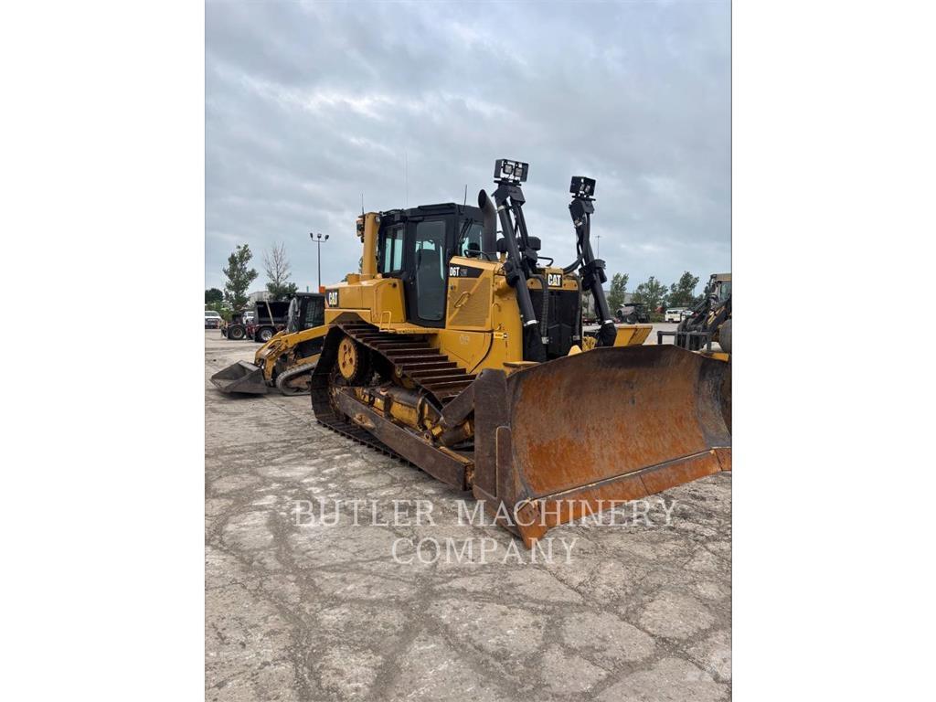 CAT D6T Spycharki gąsienicowe