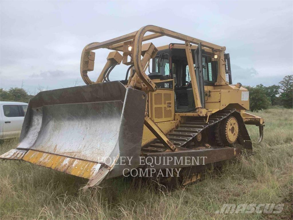 CAT D6T Spycharki gąsienicowe