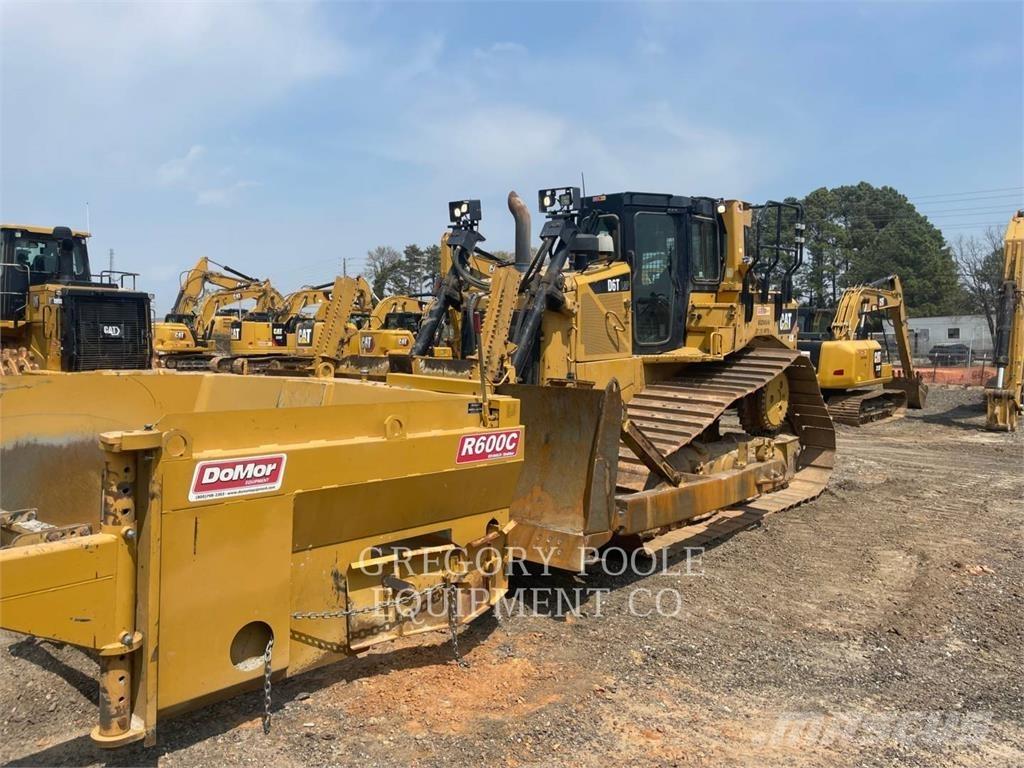 CAT D6T Spycharki gąsienicowe