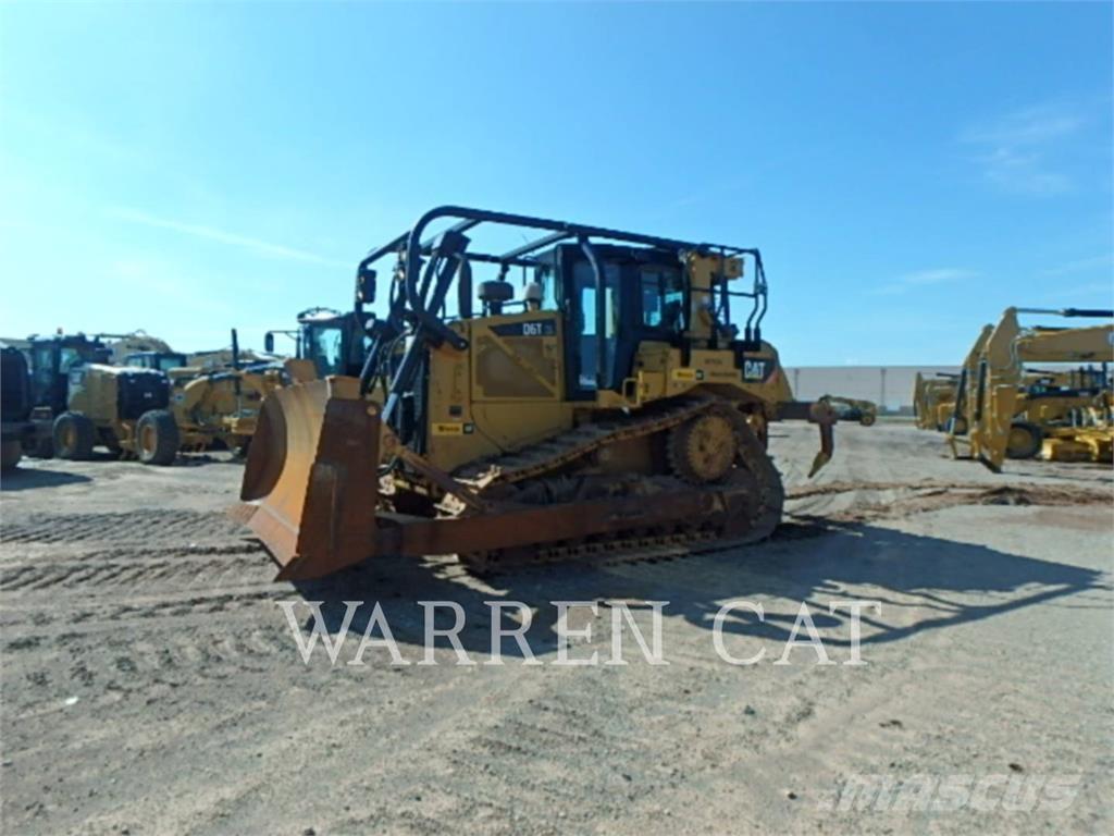 CAT D6T 4XLARO Spycharki gąsienicowe