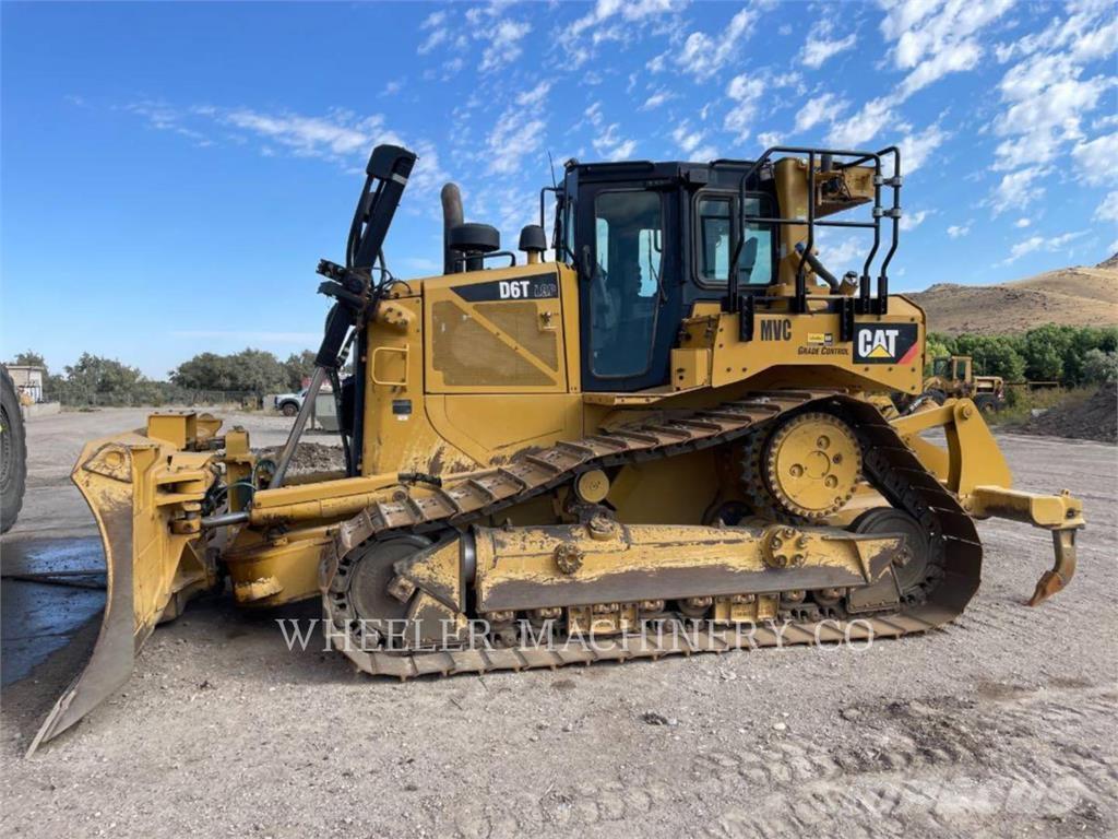 CAT D6T LGP VP Spycharki gąsienicowe