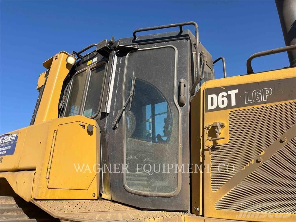 CAT D6T LGPVPT Spycharki gąsienicowe