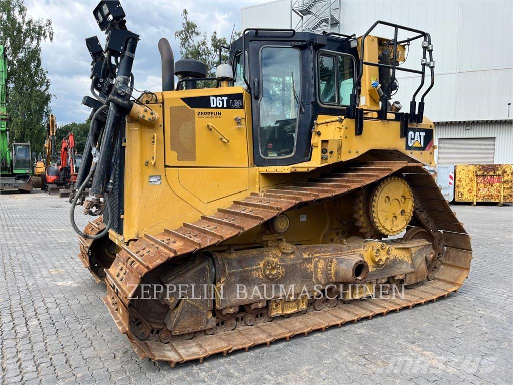 CAT D6TM Spycharki gąsienicowe