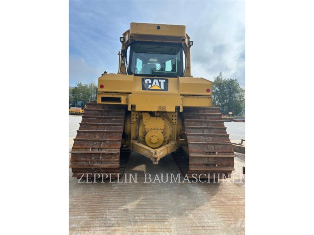 CAT D6TM Spycharki gąsienicowe
