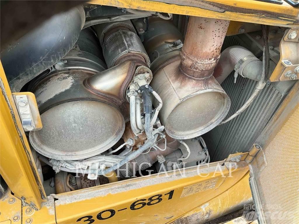 CAT D6TXW VZ24F Spycharki gąsienicowe