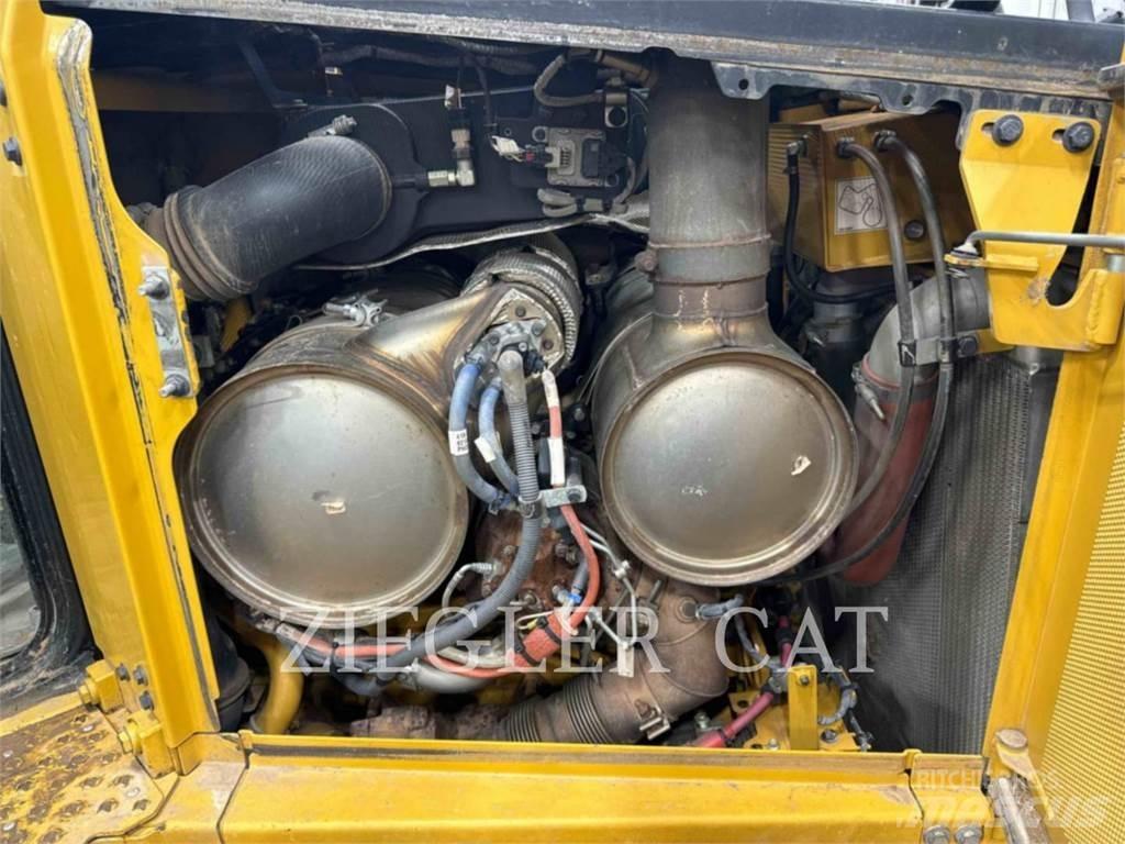 CAT D6XE Spycharki gąsienicowe