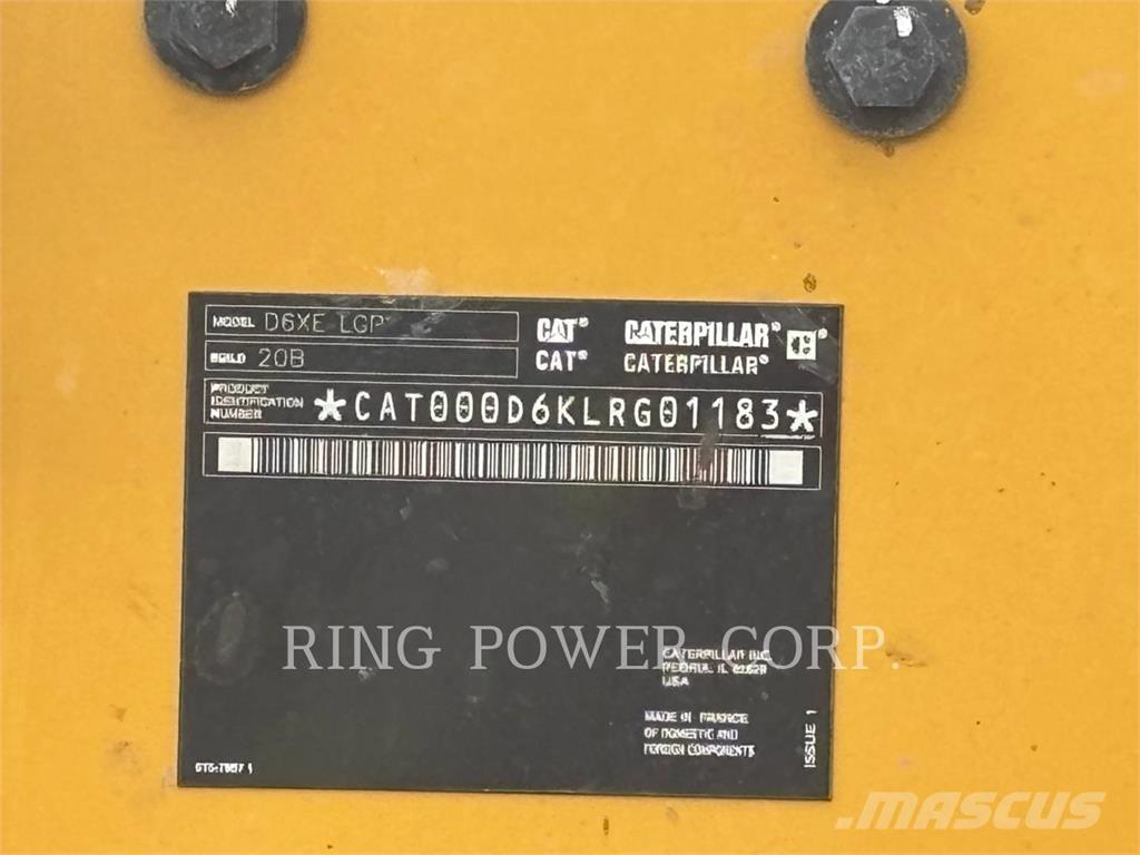 CAT D6XEVPAT Spycharki gąsienicowe