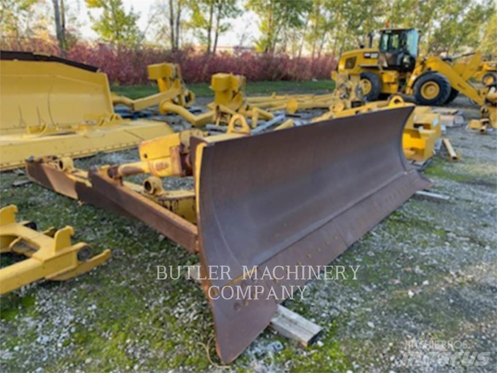 CAT D7 A BLADE Lemiesze