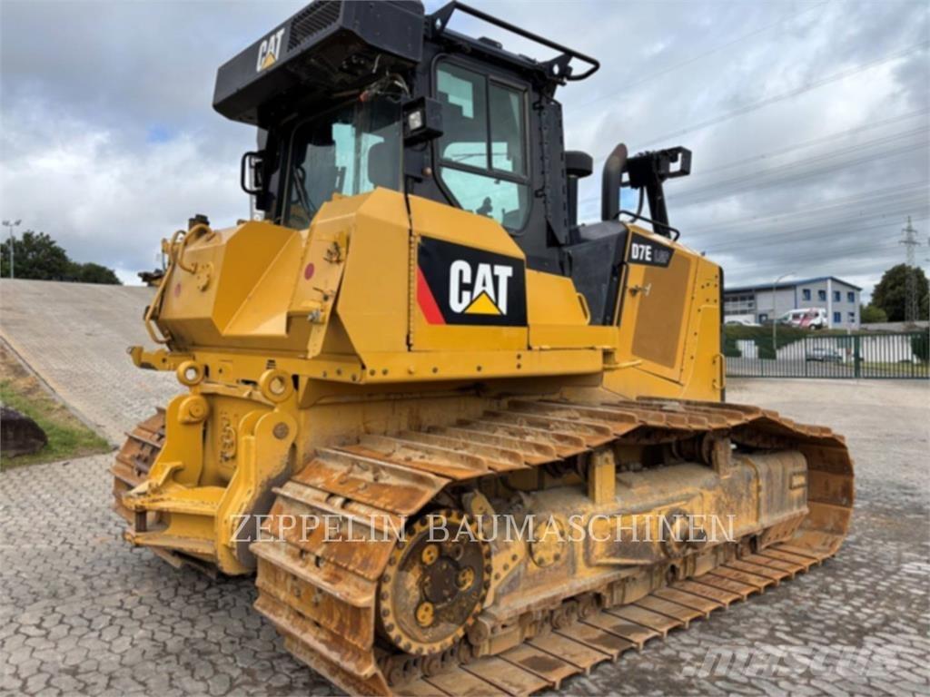 CAT D7E Spycharki gąsienicowe